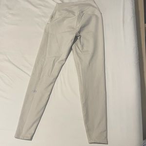 Bone xs alo yoga leggings